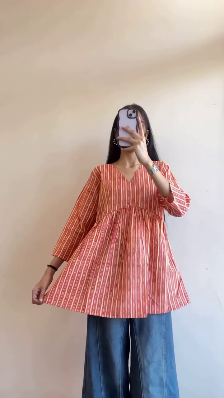 Ivory Motif Tunic & Wide-Leg Denim Set - Image 4