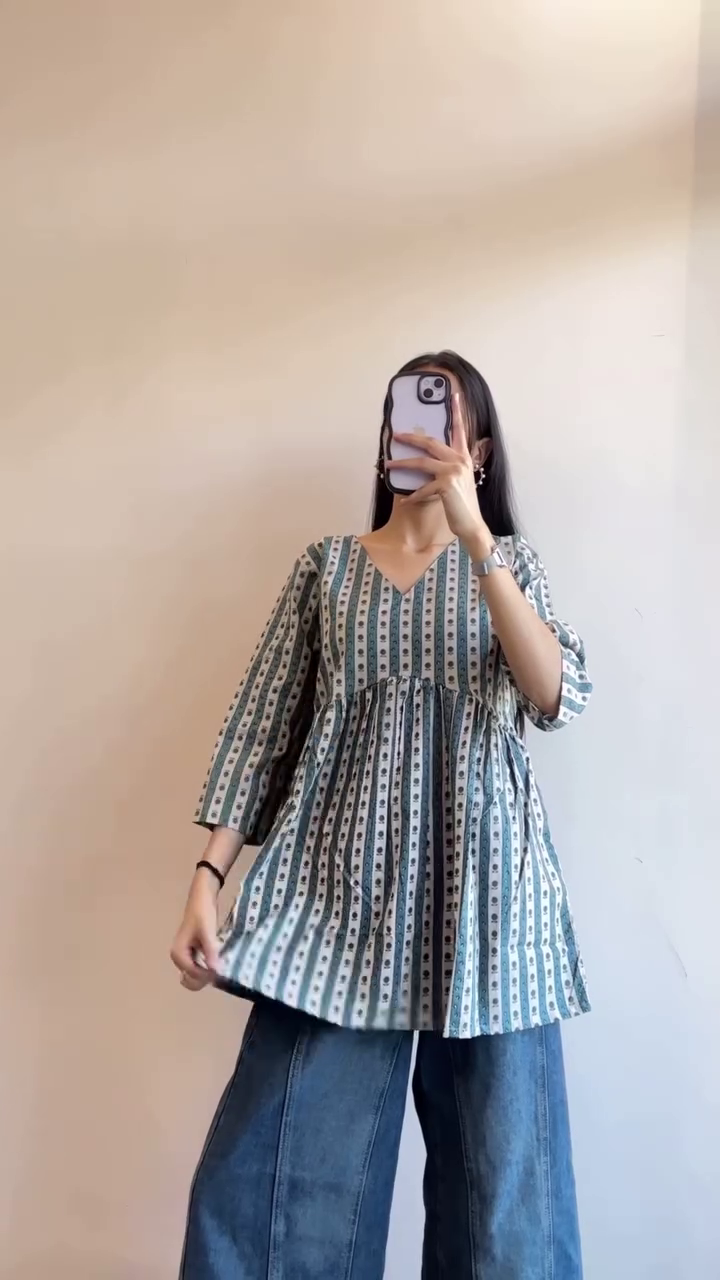 Ivory Motif Tunic & Wide-Leg Denim Set - Image 6