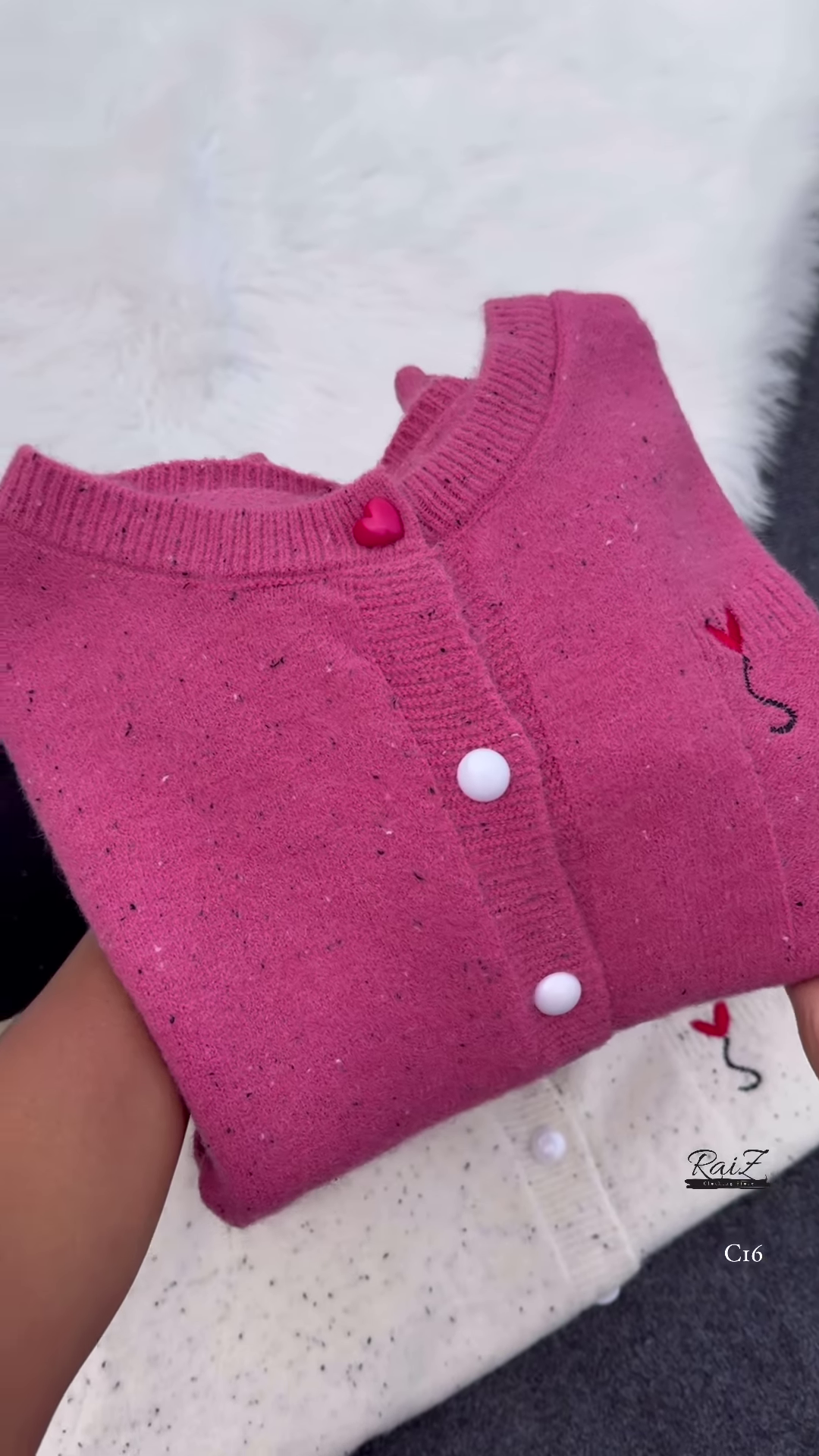 Speckled Heart Button Cardigan – Cute, Cozy, and Effortlessly Stylish ❤️🧶 - Image 2