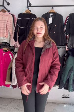 Reversible Hooded Jacket – Two Styles in One, Ultimate Versatility 🔄