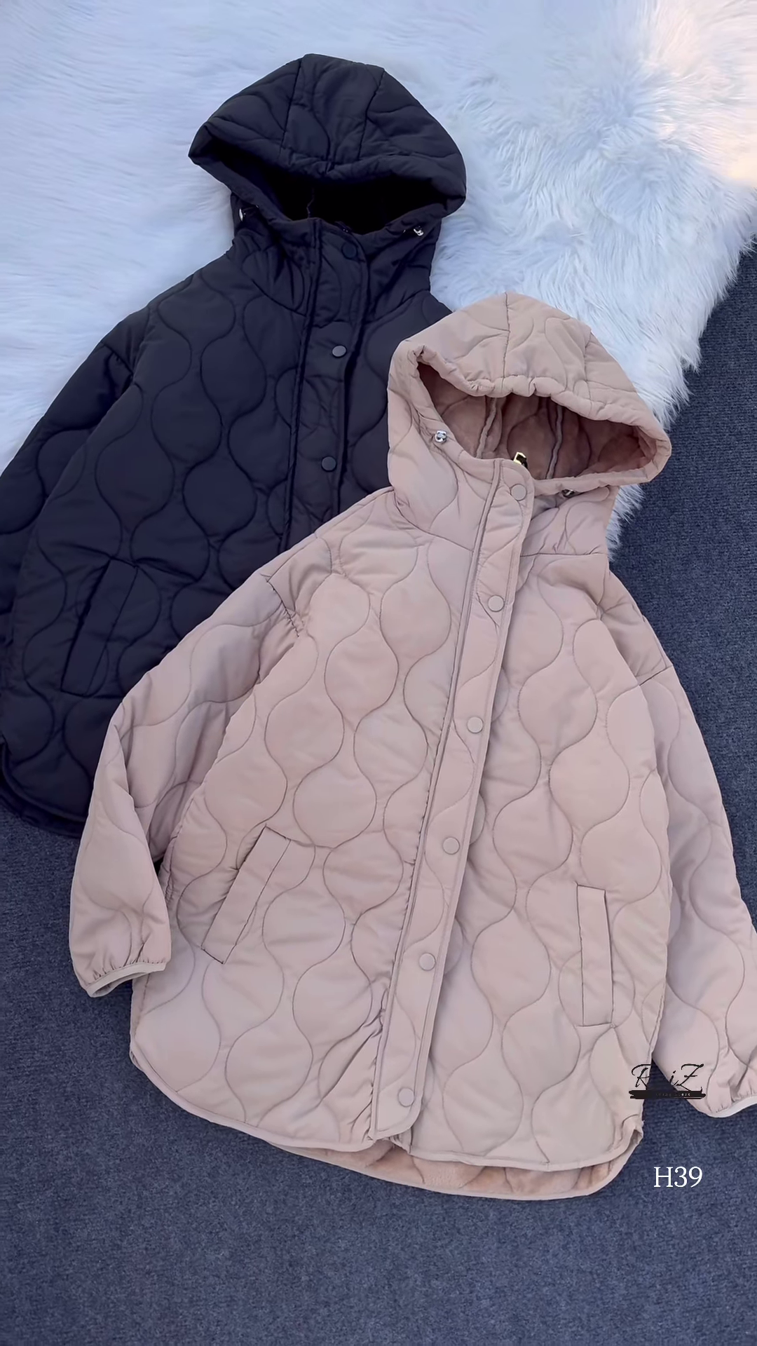 Wave-Quilt Puffer Parka – Warm, Lightweight, and Weather-Ready ❄️� - Image 2