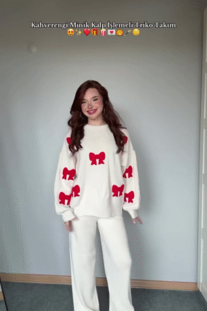 Cute Knit & Pajama Co-ord Sets 🩷 Available in Peach Print, Cream Bow & Grey Bow Variants